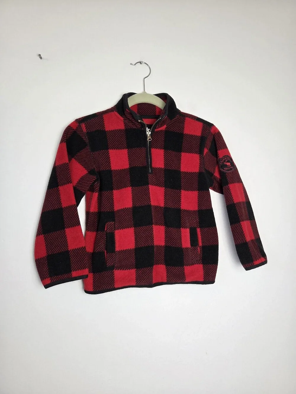 Oshkosh Buffalo Plaid Fleece Pullover Sweater Jacket Boys Size 5 Red Christmas